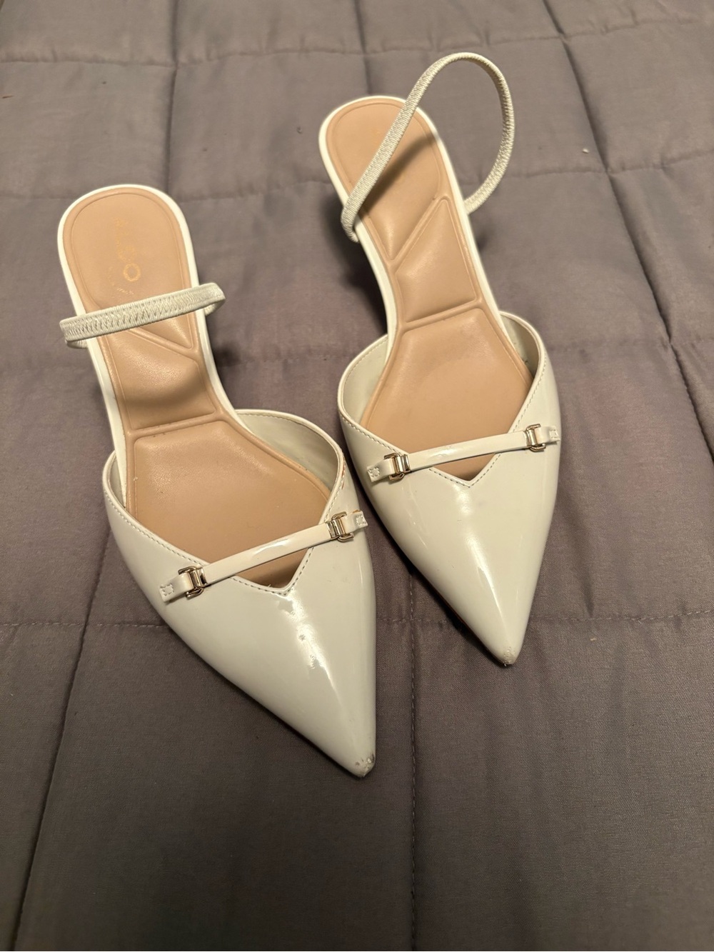 ALDO Women's Pointed-Toe kitten heels in White